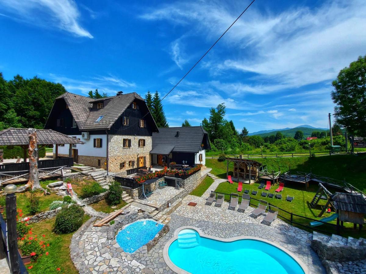 Plitvice Etno House II Bed & Breakfast Jezerce Bagian luar foto