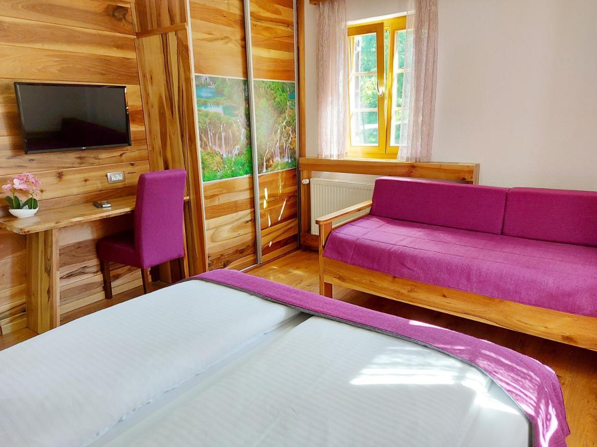 Plitvice Etno House II Bed & Breakfast Jezerce Bagian luar foto