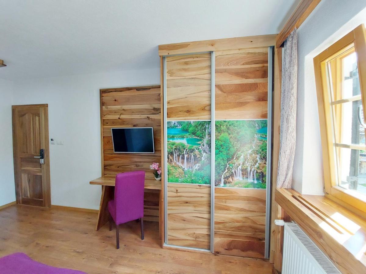 Plitvice Etno House II Bed & Breakfast Jezerce Bagian luar foto